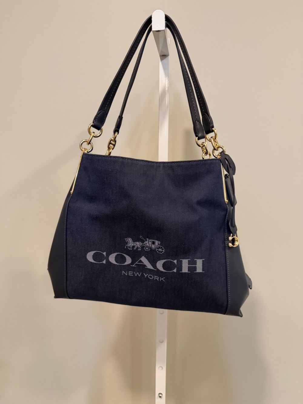 Coach horse and carriage jacquard dalton 31